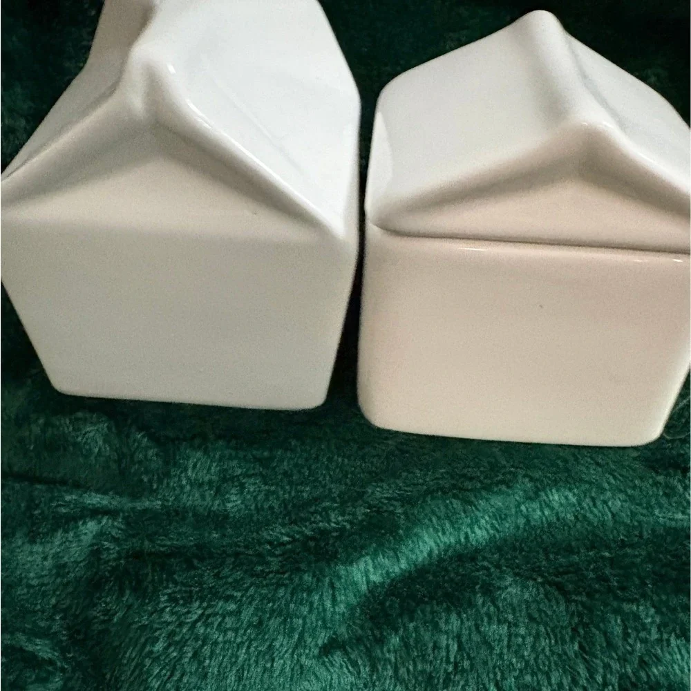 Luxehabitat Ceramic Cream and Sugar Set White Milk Carton Farmhouse Style